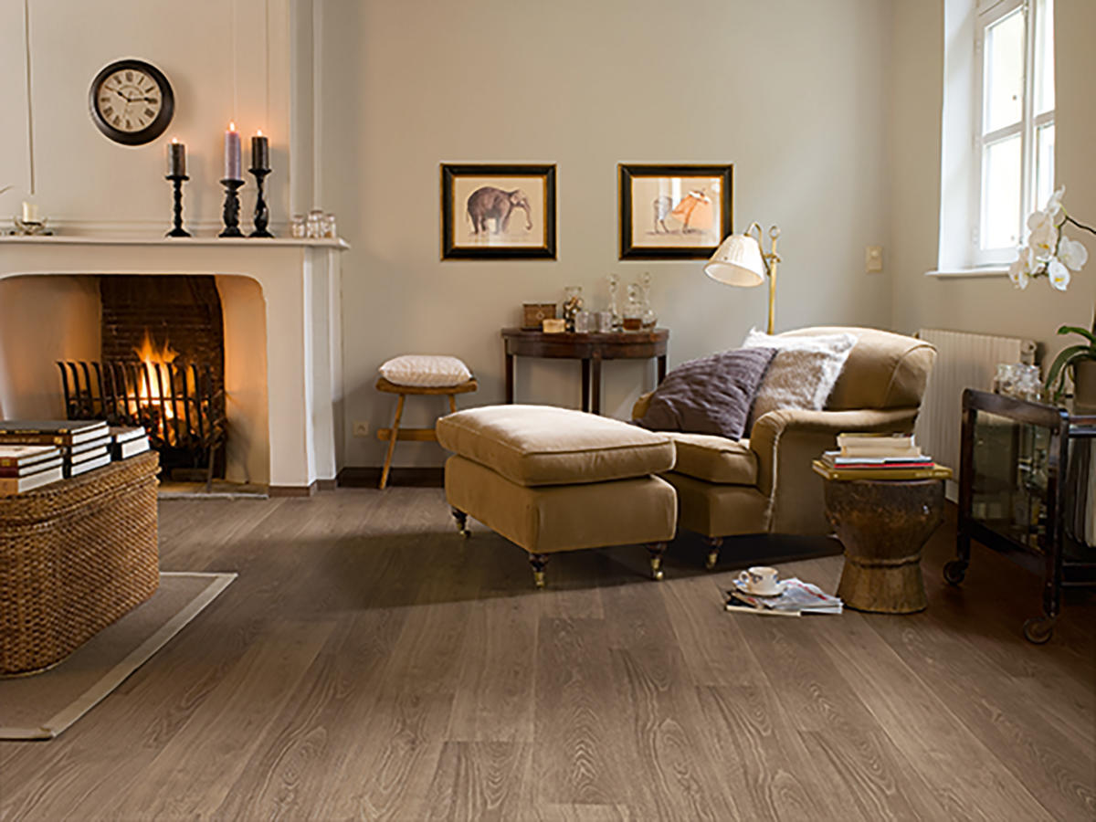 Light Grey Oiled Oak Quick-Step Classic Laminate Flooring