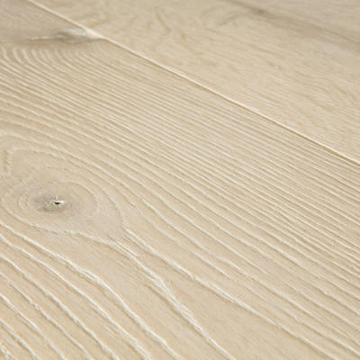 Quick-Step Massimo Frozen Oak Extra Matt close up